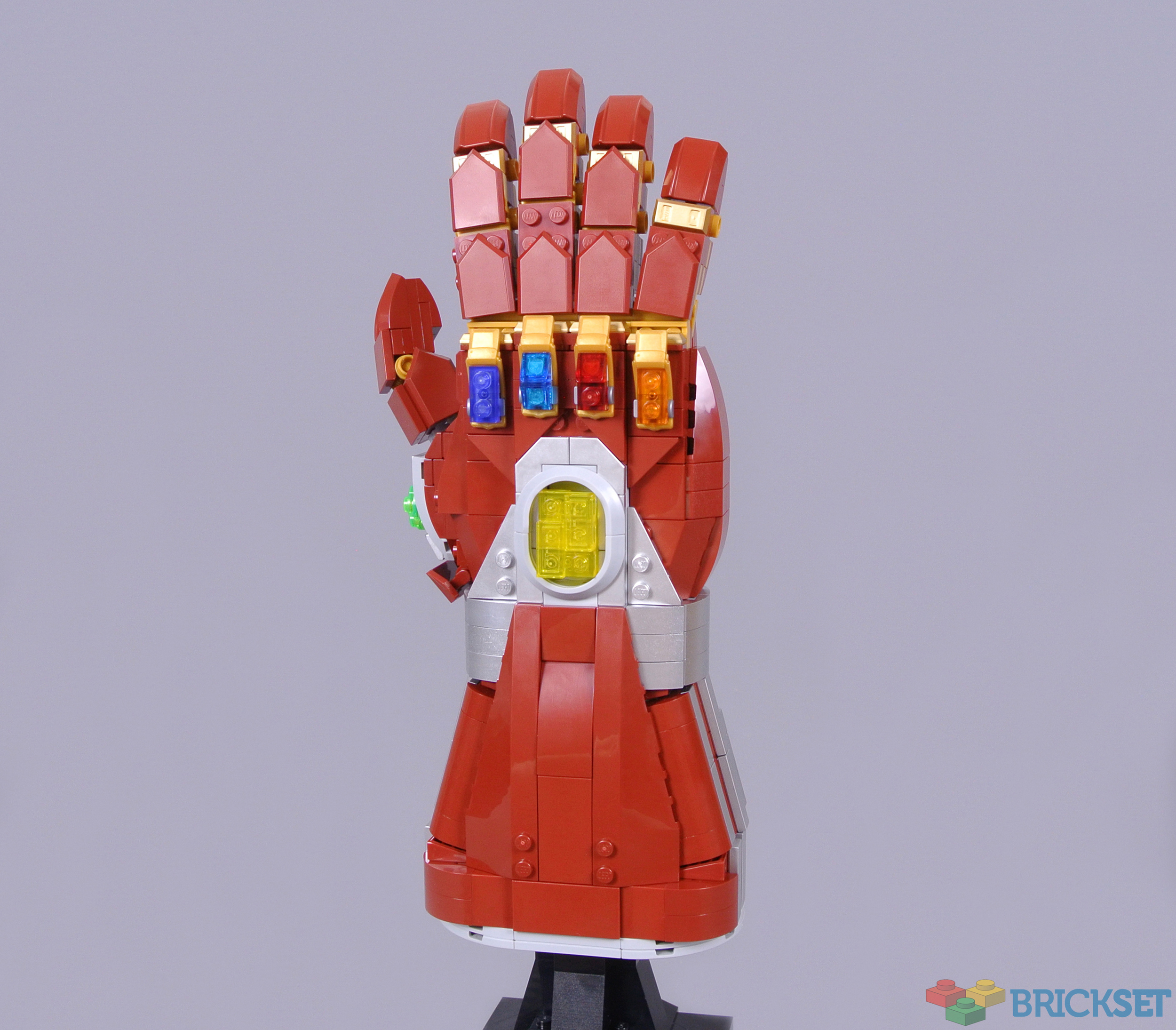 LEGO Marvel Super Heroes 76223 Nano Gauntlet review | Brickset